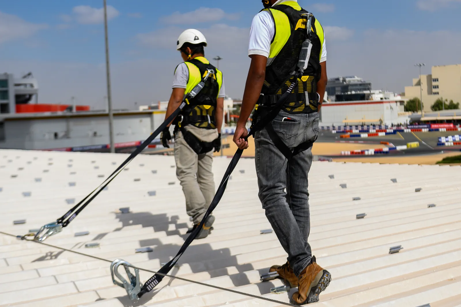 KS AE PRJ DUBAI AUTODROME 2540