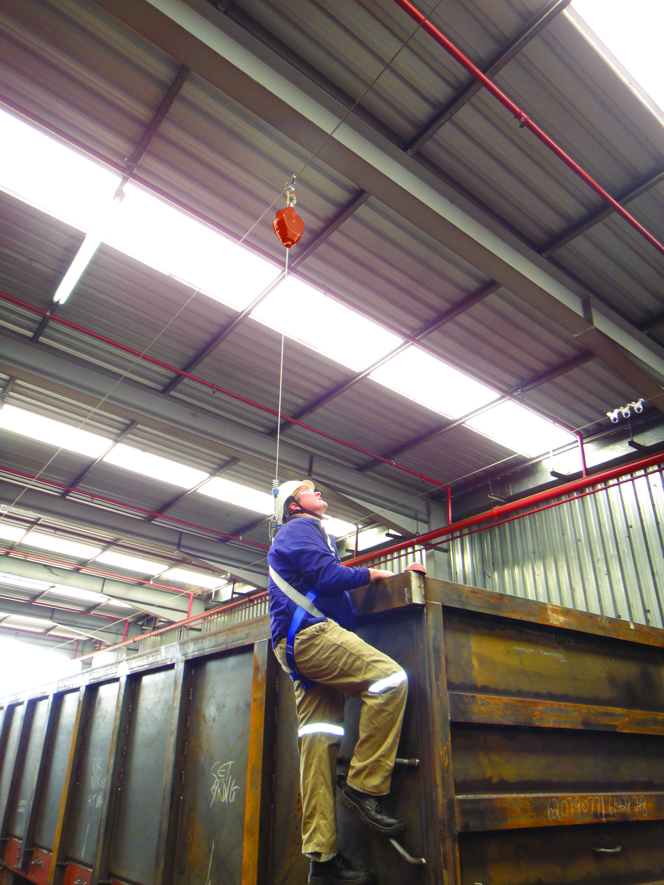 头顶式生命线-装卸货区